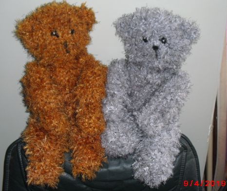 zag 2 beren broodje…